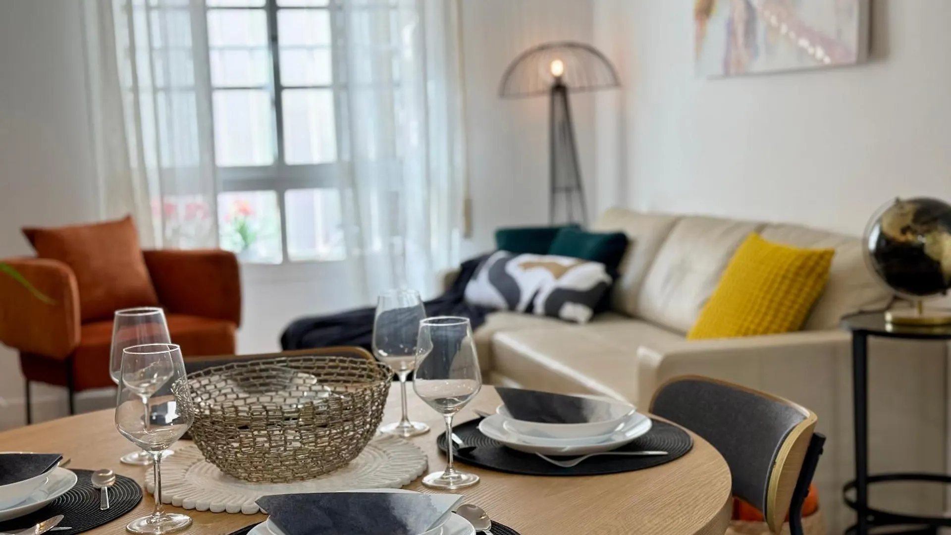 Cozy Apartment On Calle Agua Free Parking By Easytrip Málaga